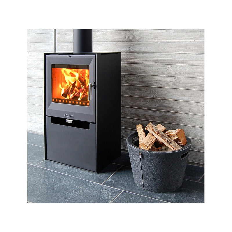 Aduro 14 Holzofen 9 kW – modernes Kubusdesign, hohe Effizienz