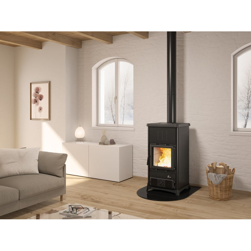 La Nordica Concita 2.0 Stahlholzofen: Effiziente Heizlösung mit modernem Design für Ihr Zuhause