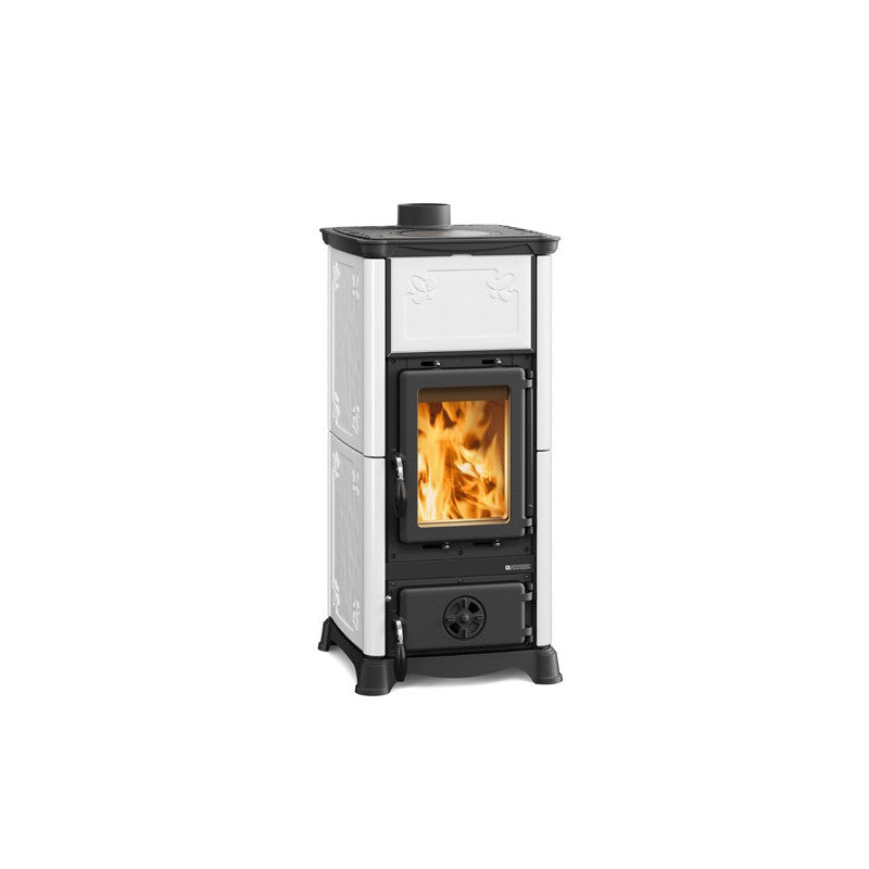 La Nordica Emiliana Holzofen: 6,5 kW, gusseisern, Majolika, effiziente Heizleistung