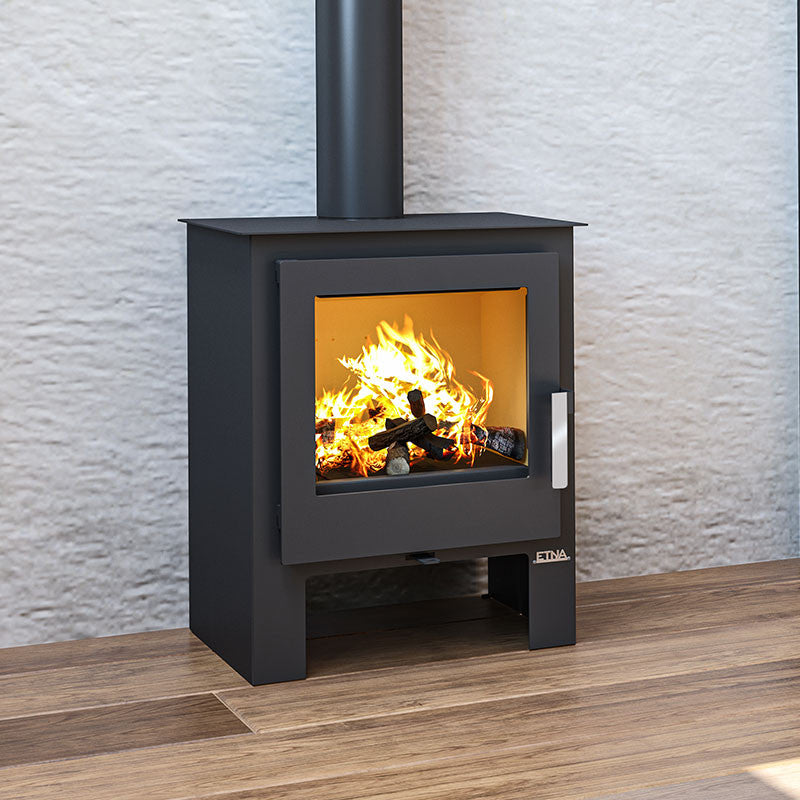 Formentor Holzofen 11 kW: Effizient, Doppelverbrennung, Holzscheitablage, Ecodesign, CE-zertifiziert