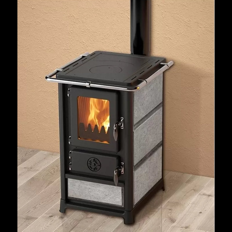 Leistungsstarker Olymp Plus Holzofen mit Backofen und Kochfeld