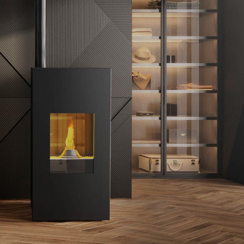 Foco Futura 9 kW Pelletofen: Effizient, Leise, Platzsparend, Modernes Design