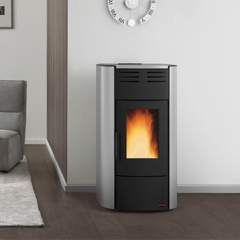 Extraflame Hydro Raffaella H18 Pelletheizung 18 kW kompakt & effizient