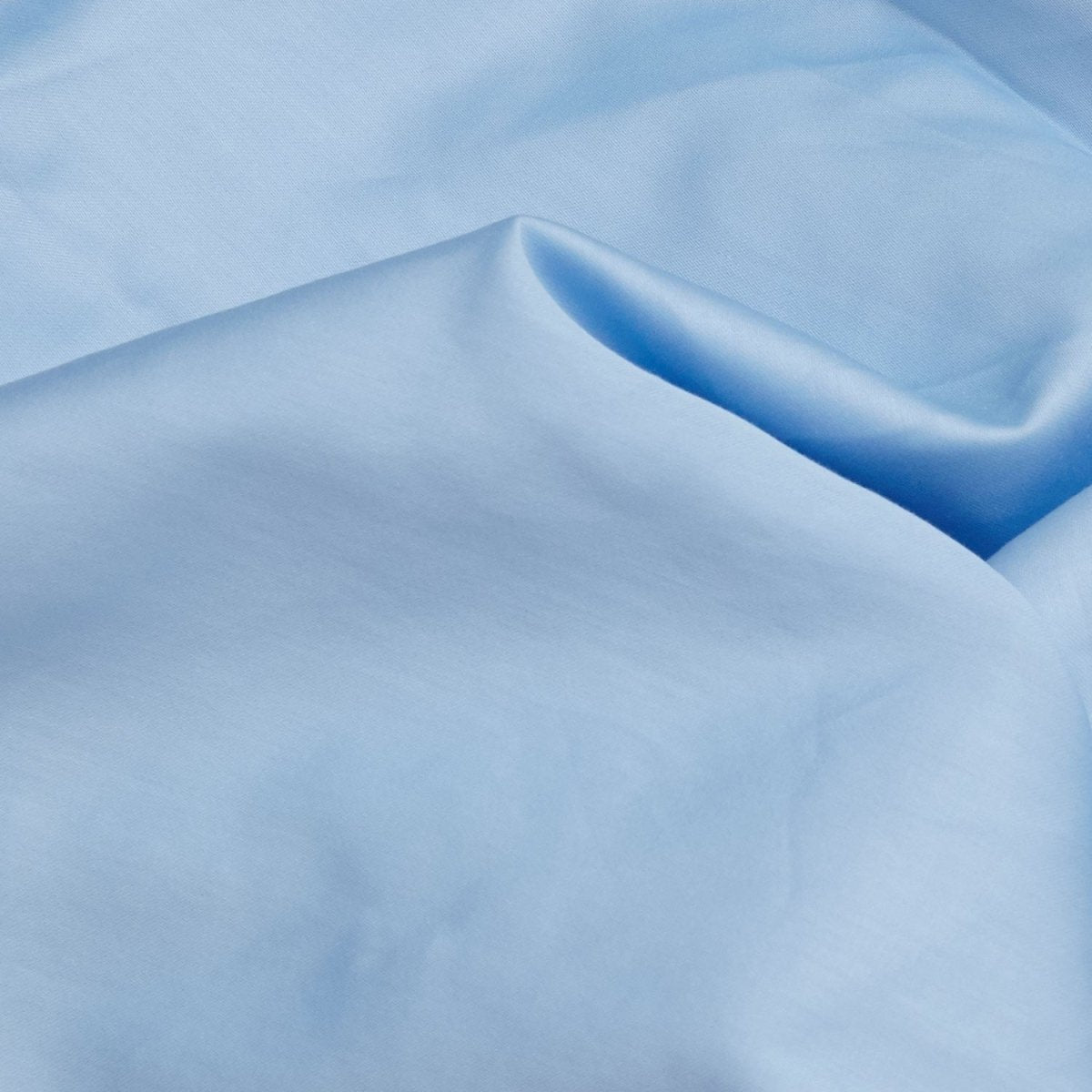 Luxuriöse Hellblaue Satin-Bettwäsche: Ultimativer Schlafkomfort mit Eleganter Baumwolle