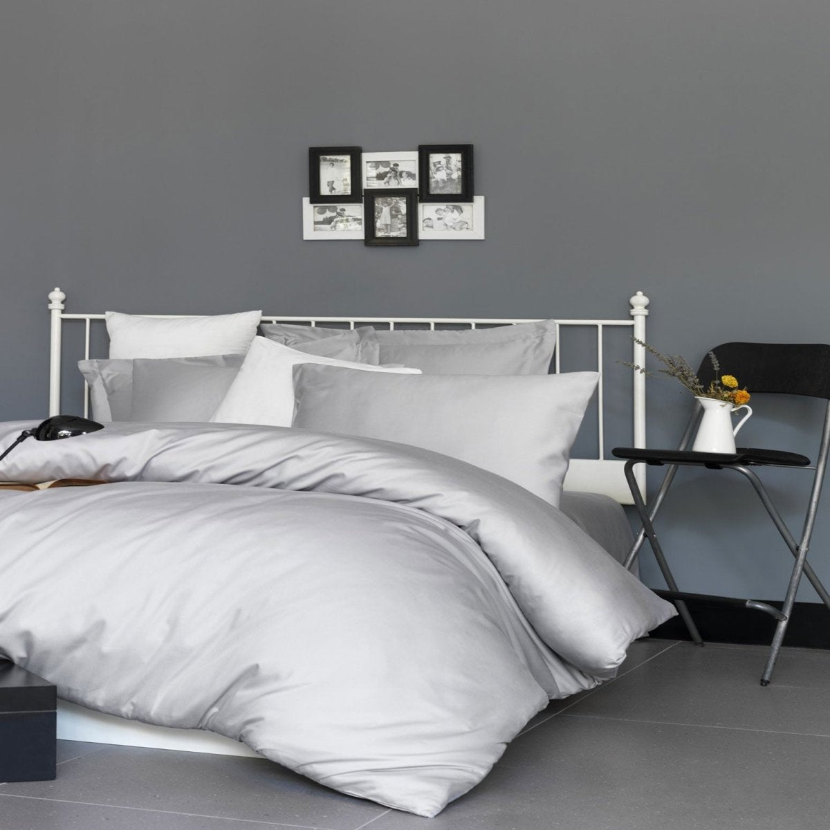 Luxuriöses Premium Satin Bettwäsche Set Hellgrau - Glatt, Kühl & Elegant für Ihr Schlafzimmer