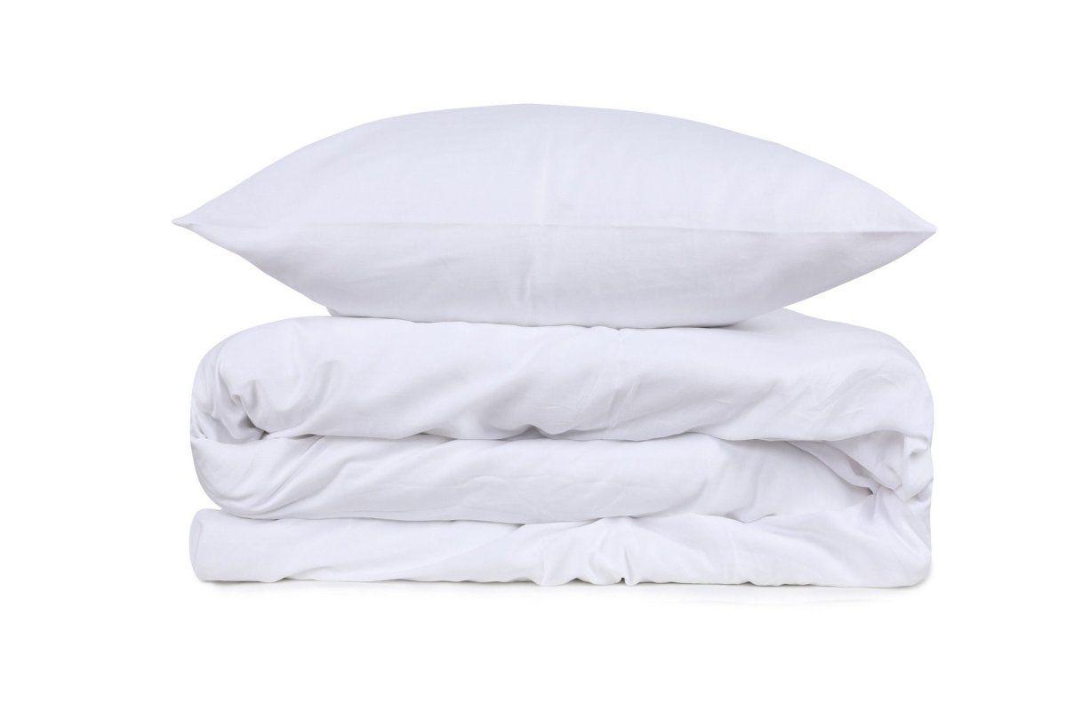 Luxuriöses Premium Satin Baumwoll Bettwäsche Set Weiß für himmlischen Schlaf