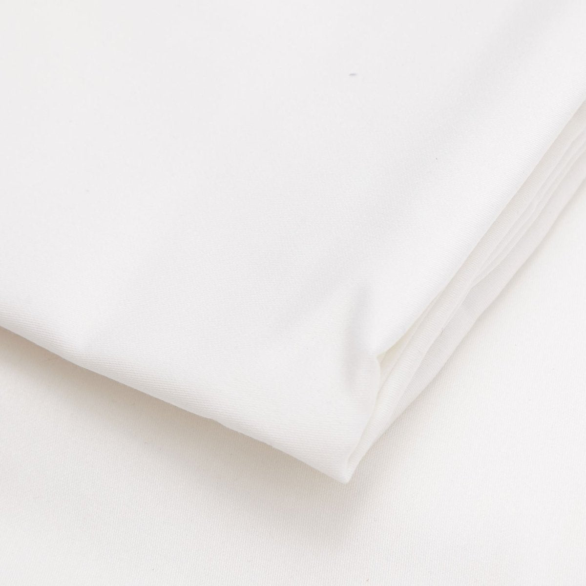 Luxuriöses Premium Satin Baumwoll Bettwäsche Set Weiß für himmlischen Schlaf