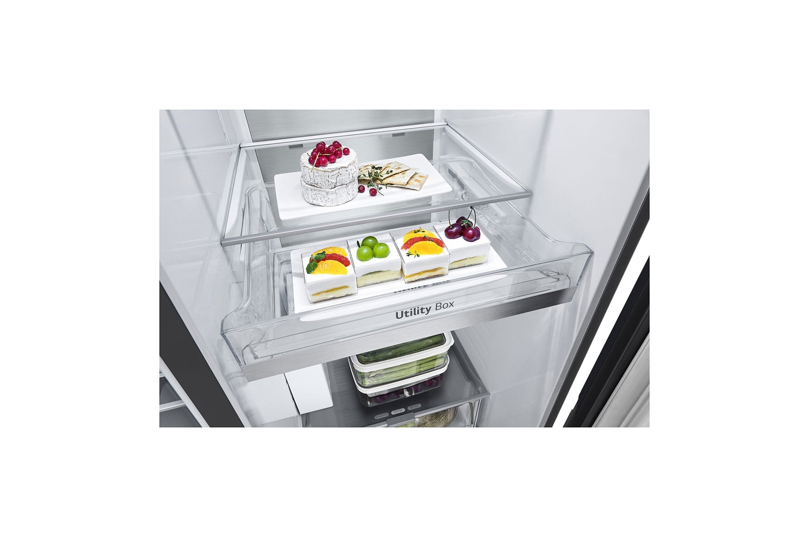 LG InstaView Side-by-Side Kühlschrank mit Eis-, Wasser- & UVnano-Spender 628L